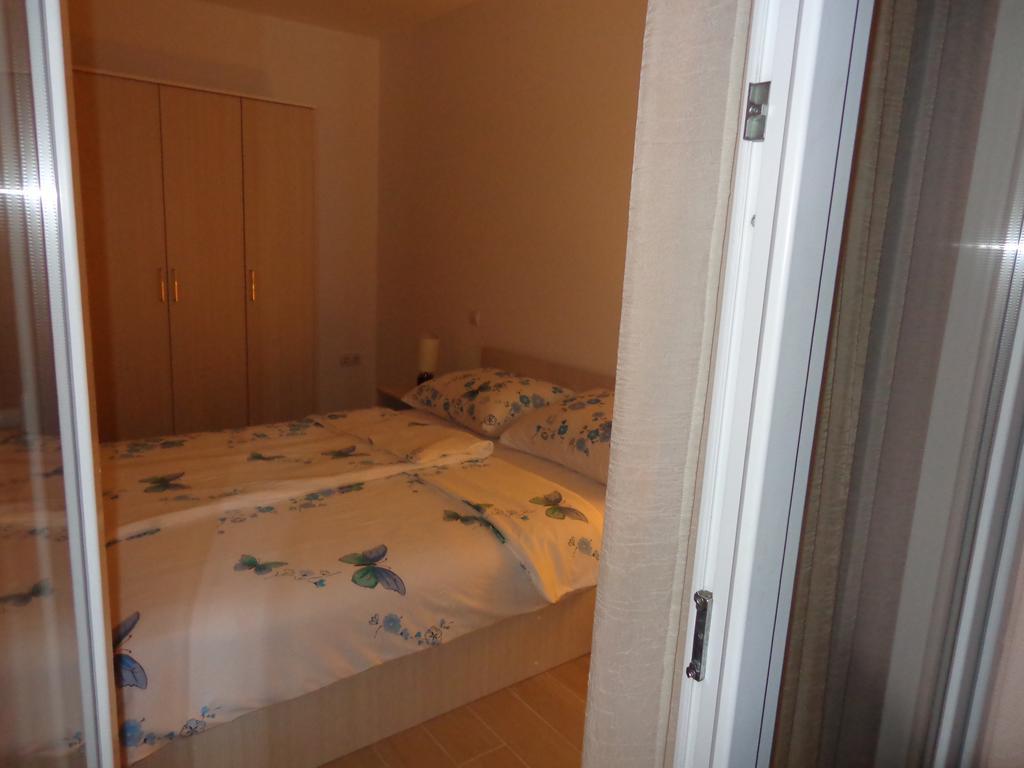 Villa Palas Apartments Rogoznica  Dış mekan fotoğraf