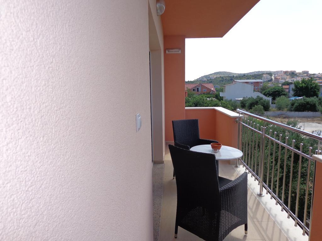 Villa Palas Apartments Rogoznica  Dış mekan fotoğraf